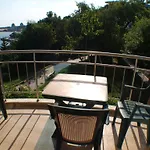 View דירה נסבר