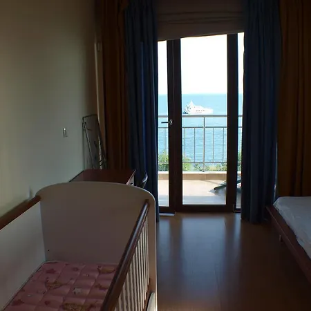 View דירה *