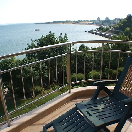 View * נסבר